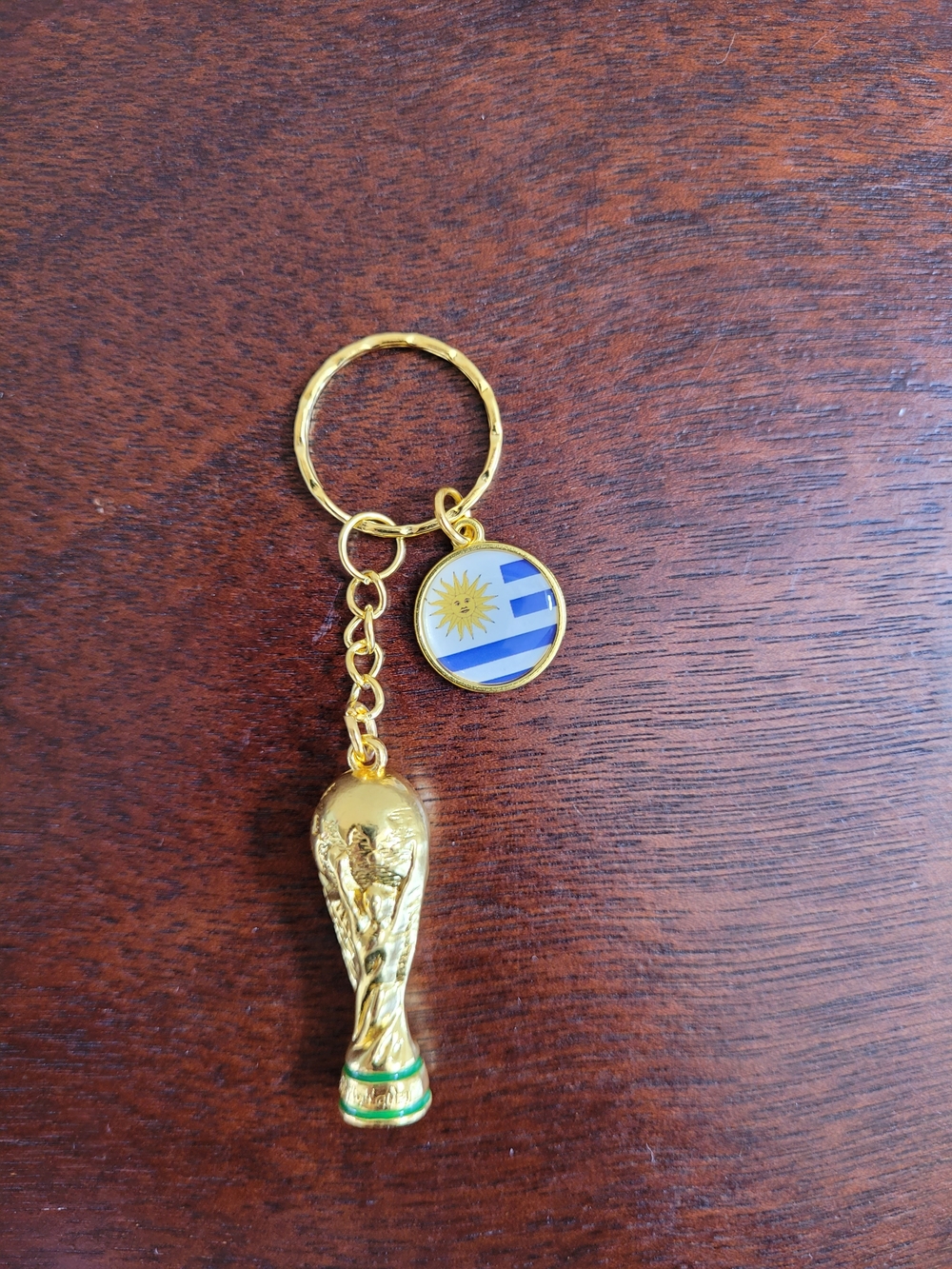 Brand New 2026 Fifa World Cup Trophy Keychain URUGUAY Flag